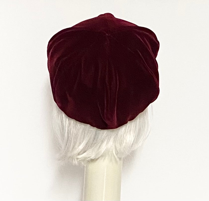 Burgundy best sale velvet hat